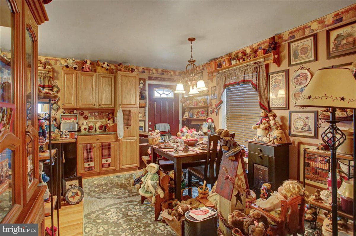 39 Highland Avenue photo 8