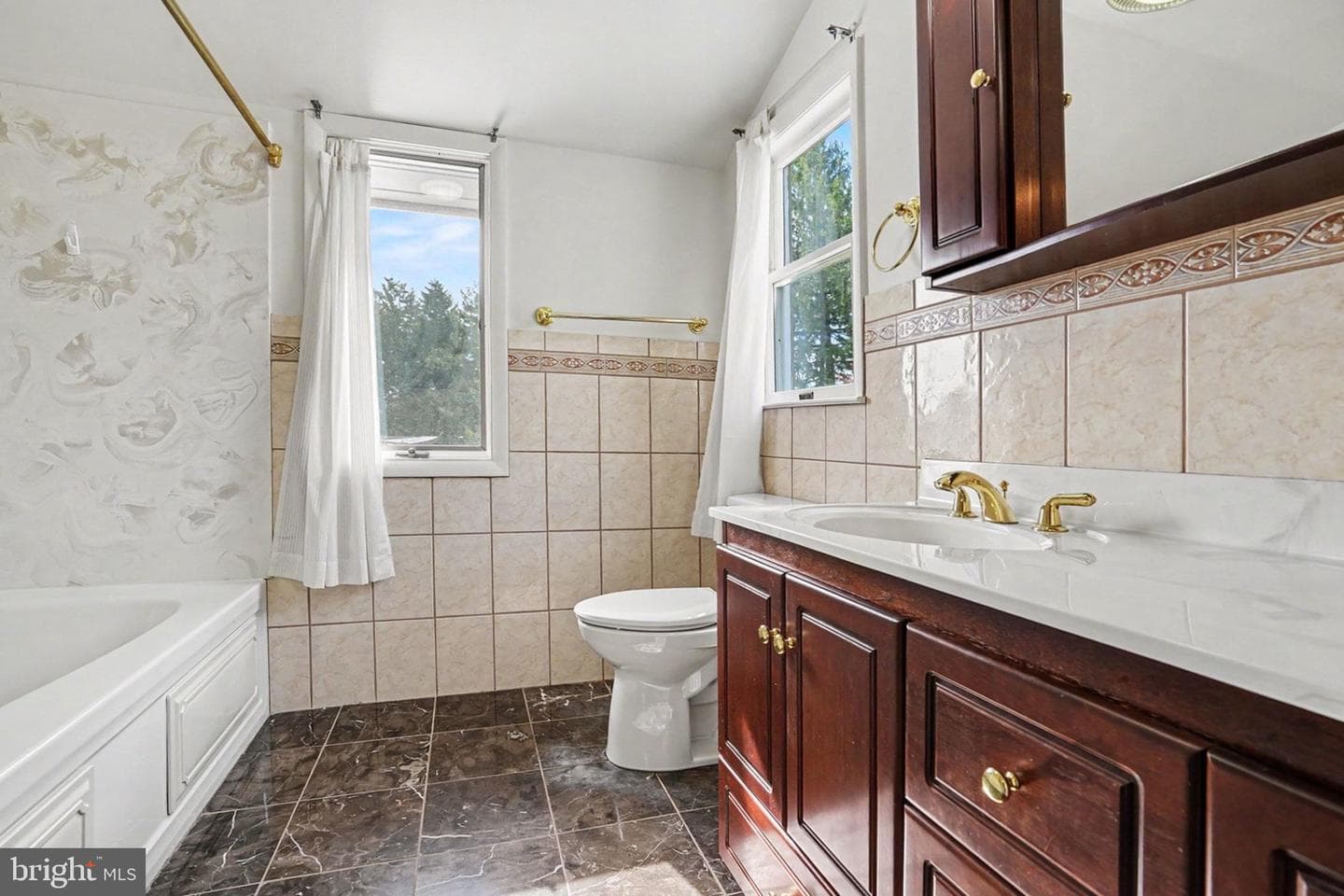 811 Wellington Drive photo 20