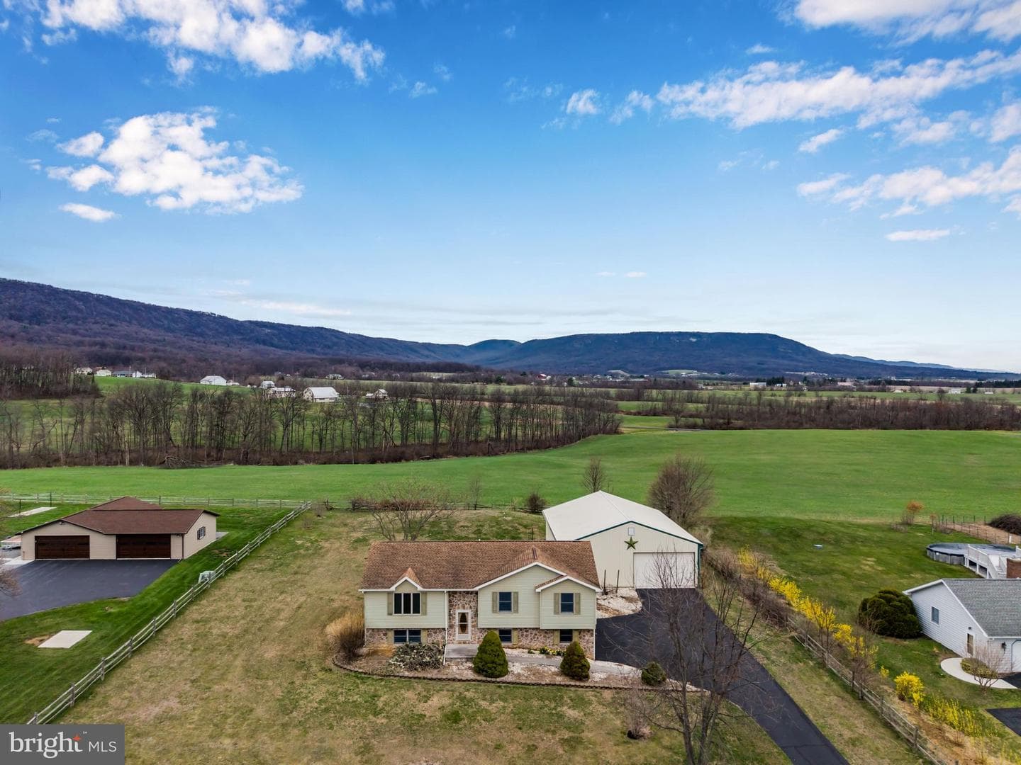 67 N North Mountain Road photo 5