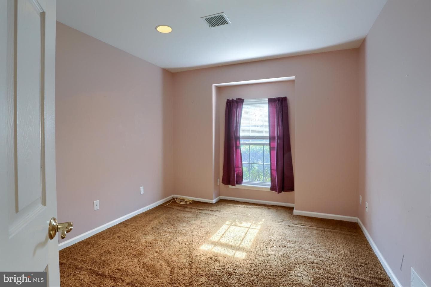 28 Longwood Drive photo 28