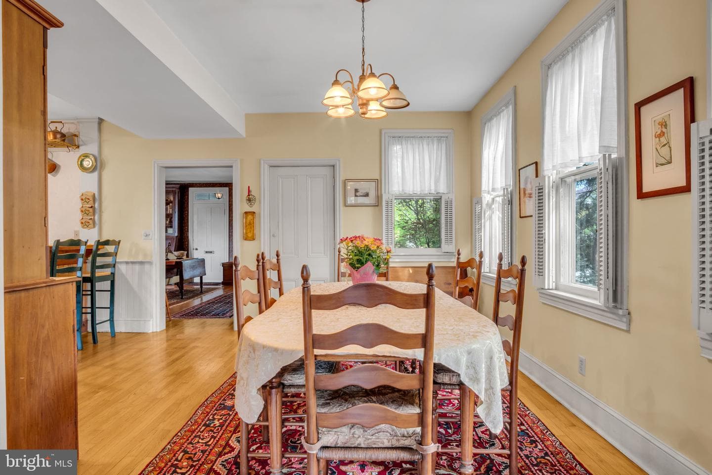 416 Walnut Street photo 11