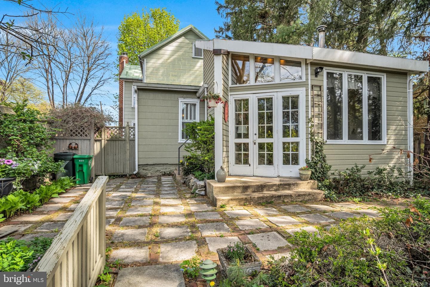 416 Walnut Street photo 30