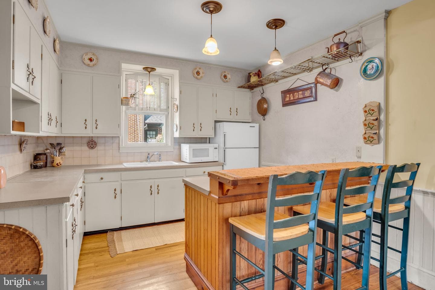 416 Walnut Street photo 9