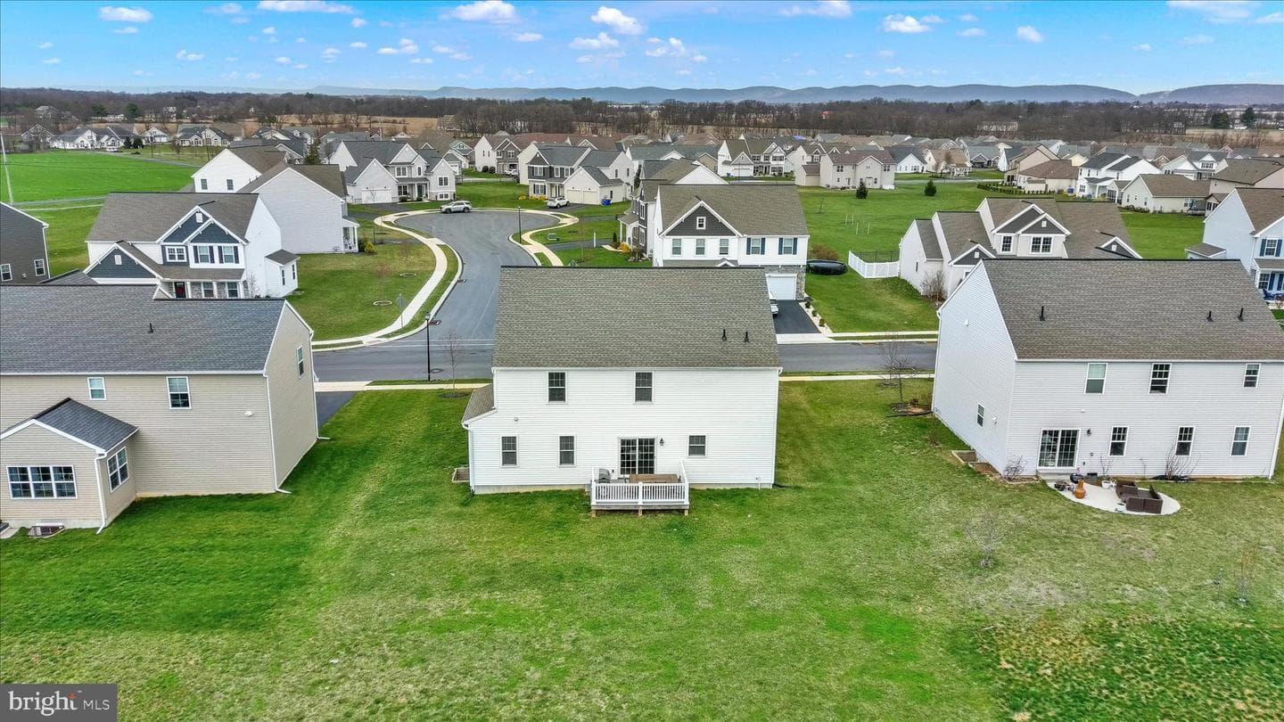 14 Danbury Drive photo 29