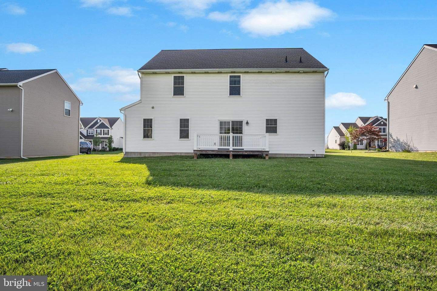 14 Danbury Drive photo 4
