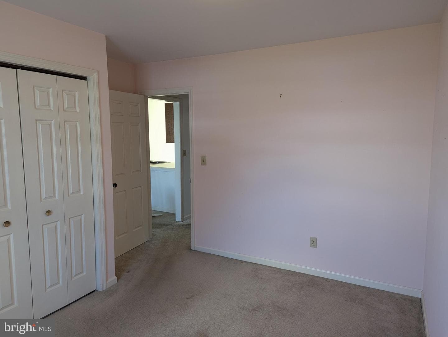 14 Greenspring Drive photo 16