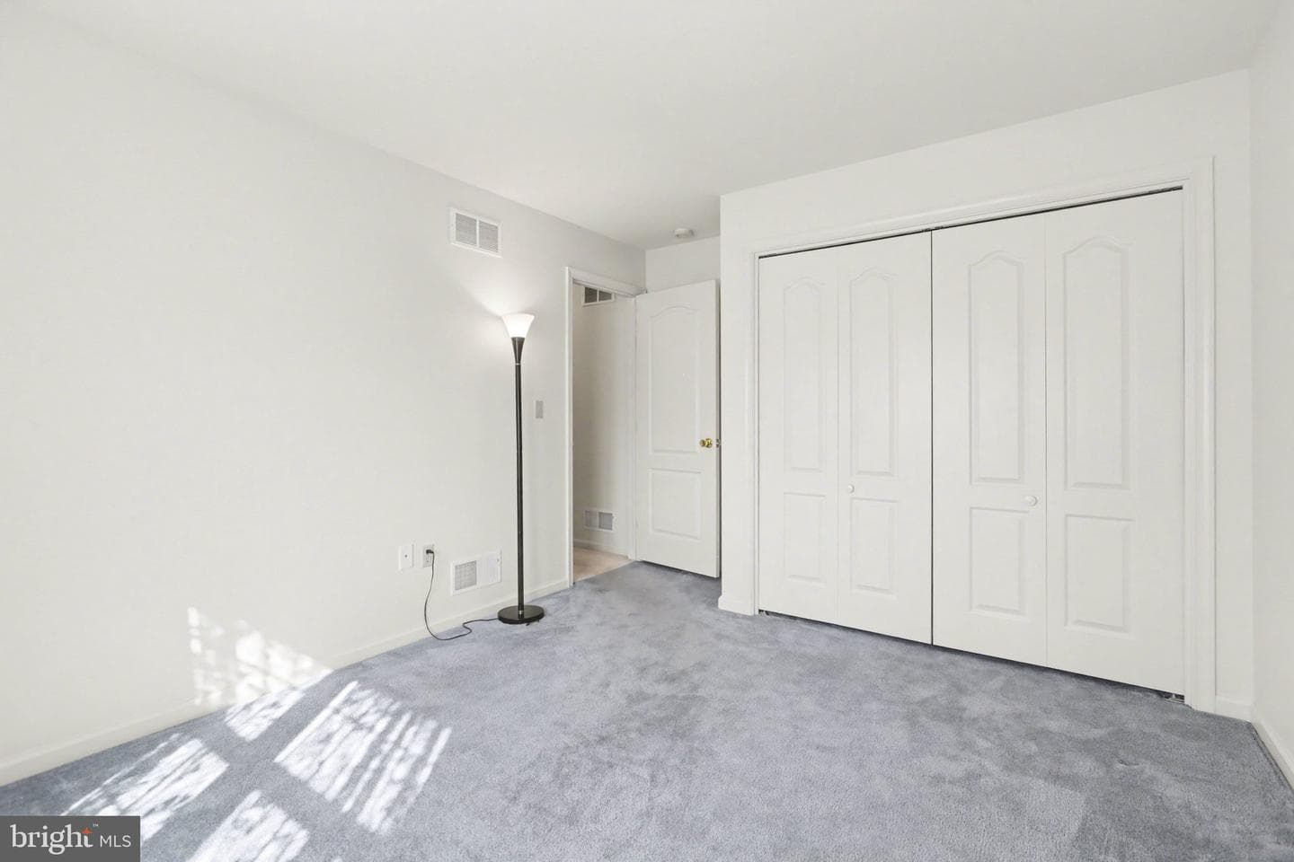 33 Blue Spruce Drive photo 21