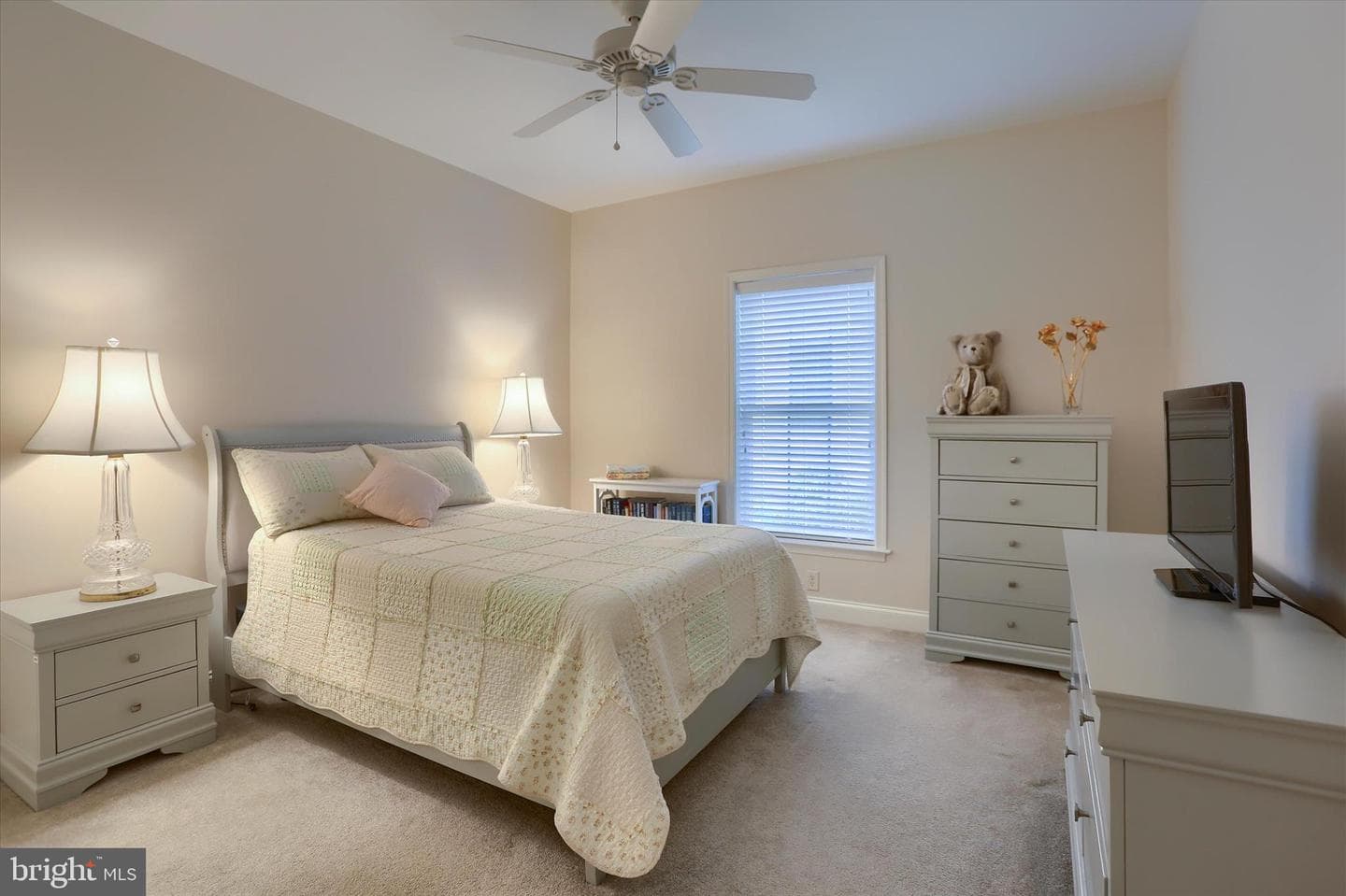 5405 Rivendale Boulevard photo 24