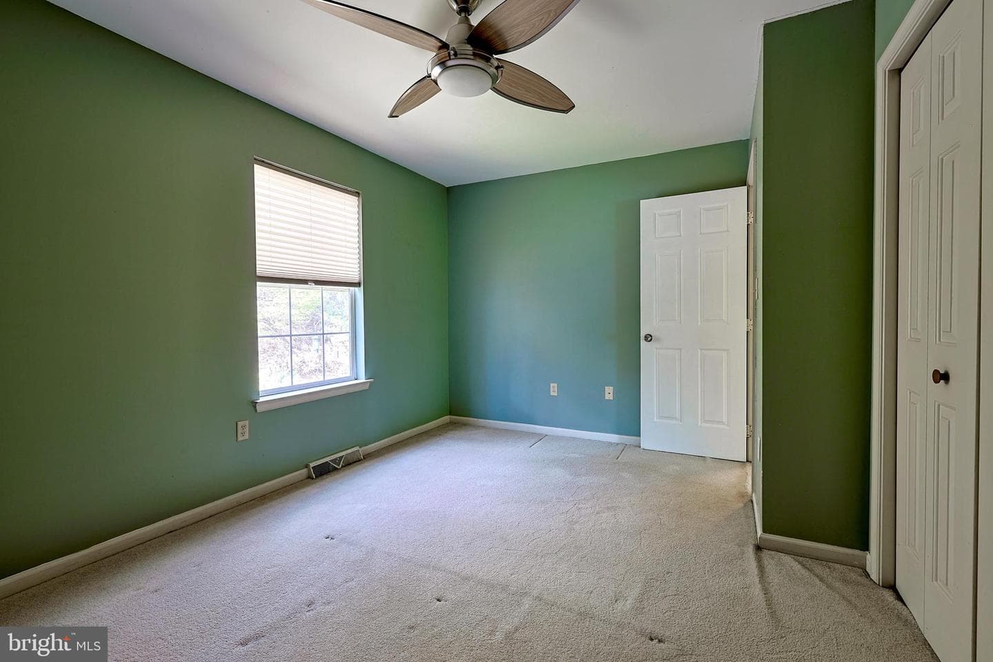 6104 Locust Lane photo 14