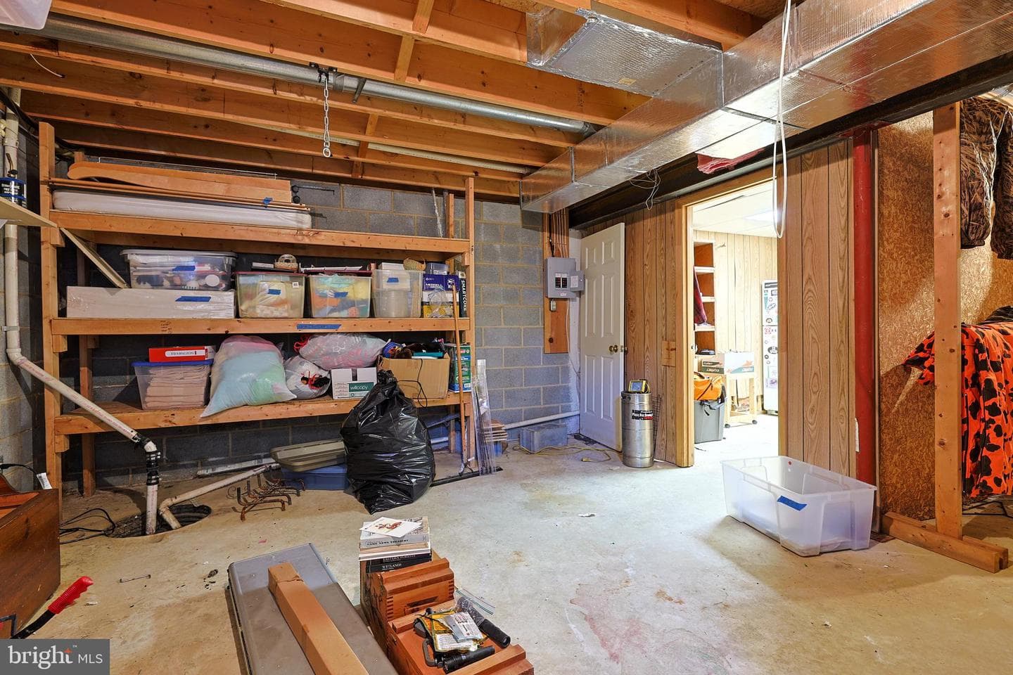 6104 Locust Lane photo 23