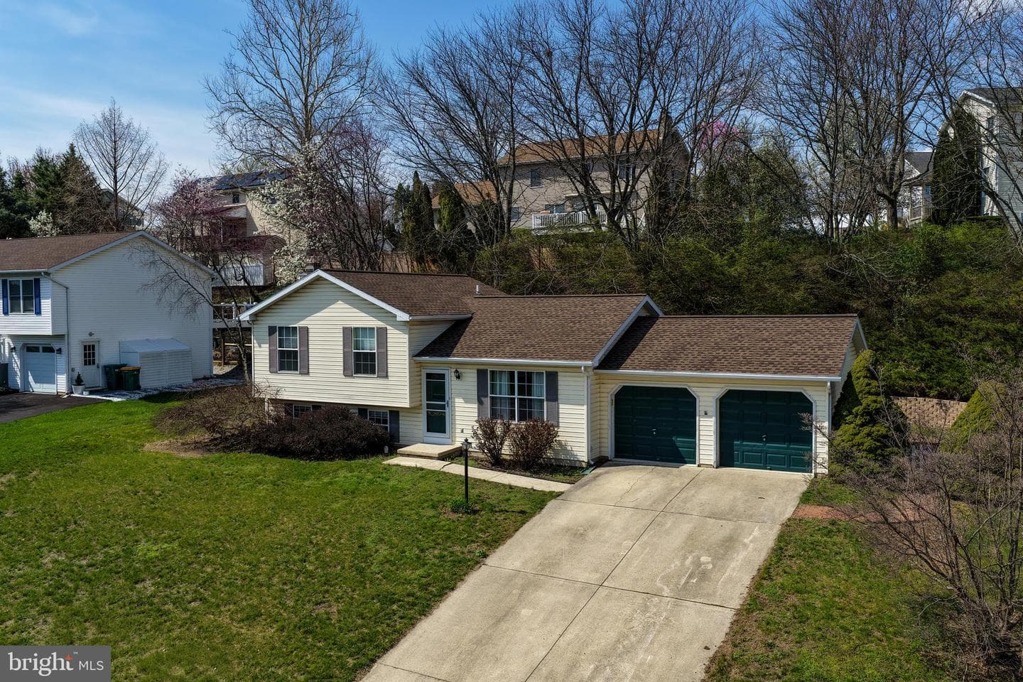 6104 Locust Lane photo 32