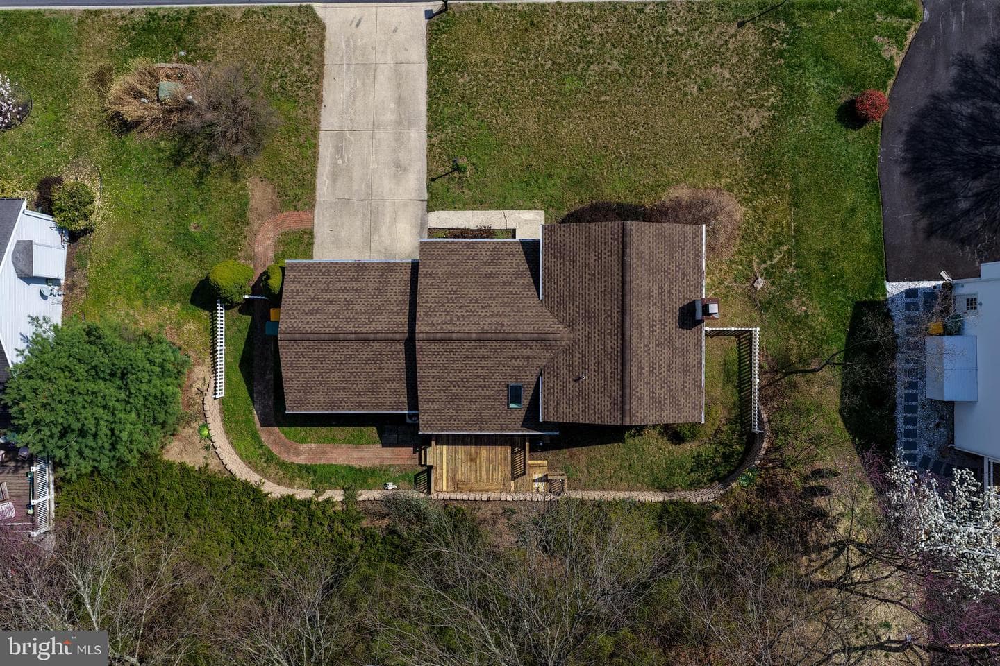 6104 Locust Lane photo 35