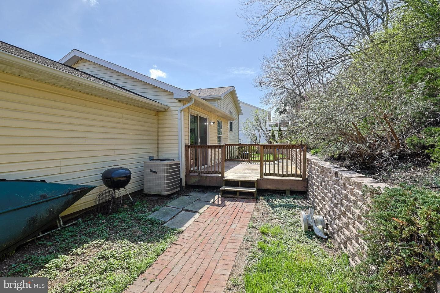 6104 Locust Lane photo 38