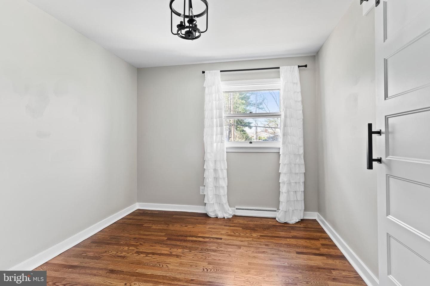 3407 Logan Street photo 25