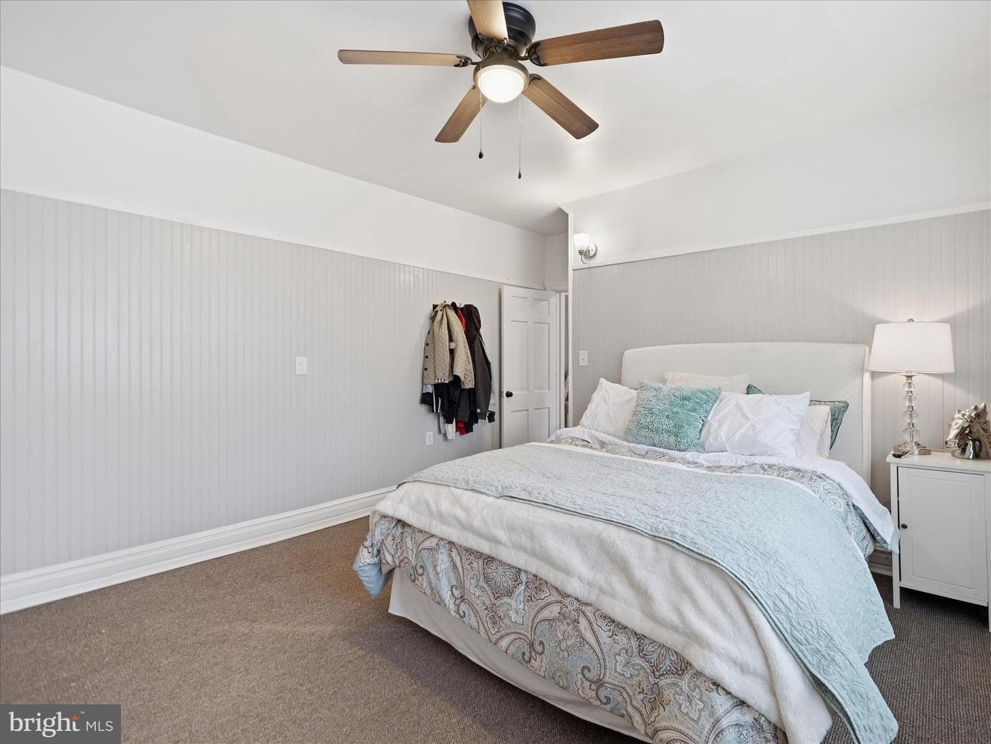 18 Richard Avenue photo 12