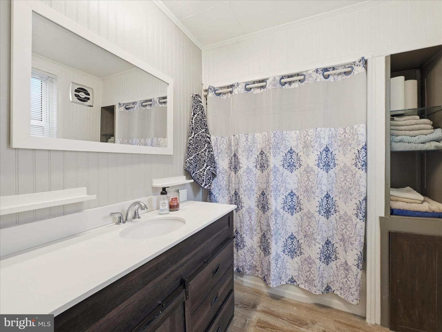 18 Richard Avenue photo 16