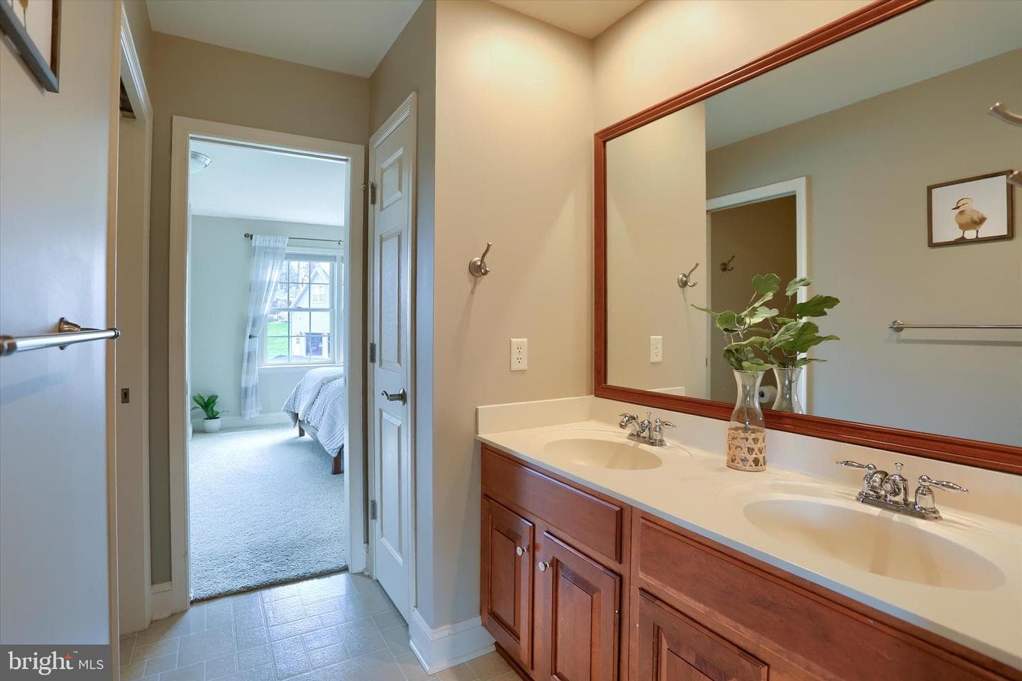 1720 Sawyer Lane photo 41