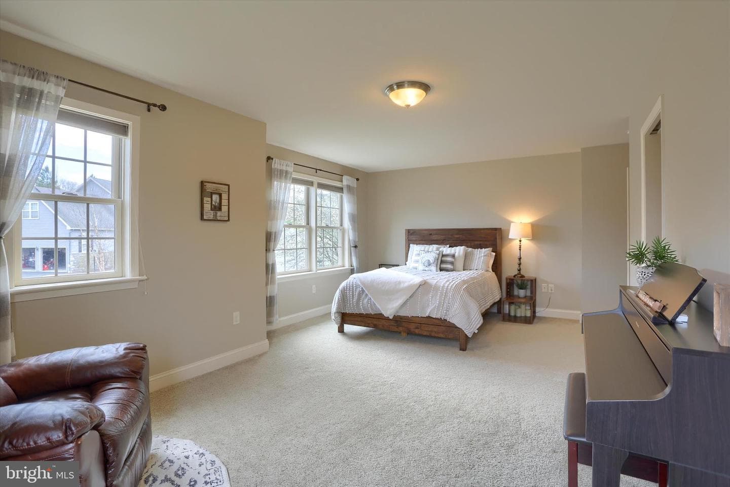 1720 Sawyer Lane photo 45