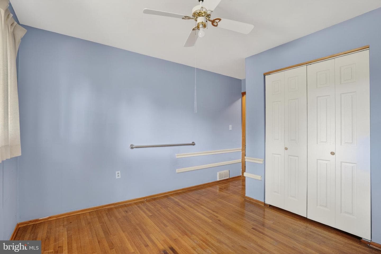 913 Gobin Street photo 30