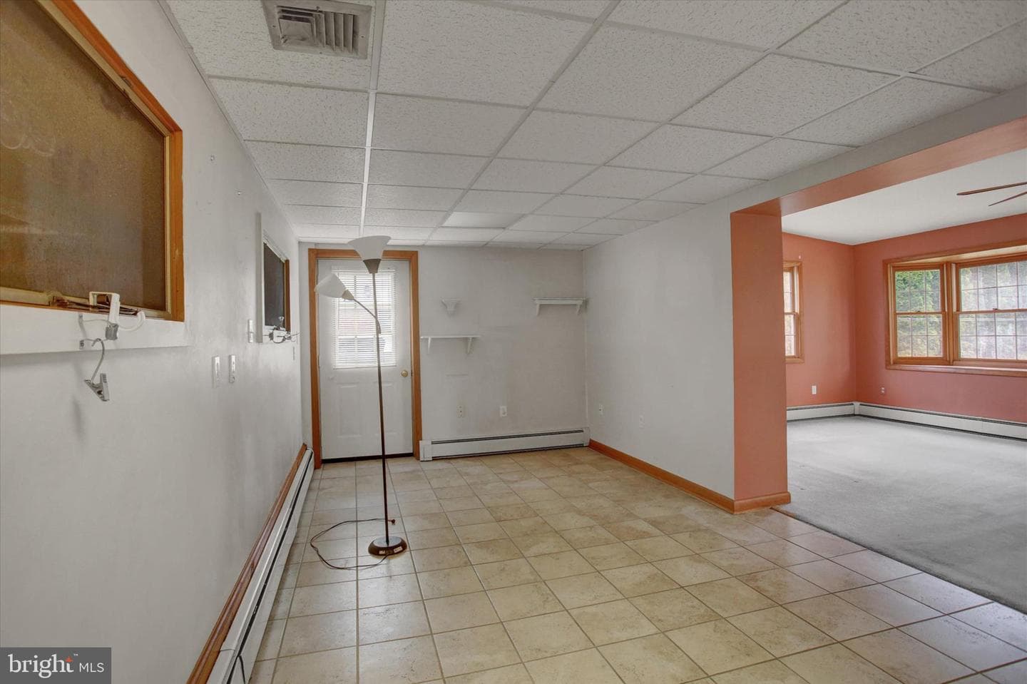 212 E Walnut Street photo 22
