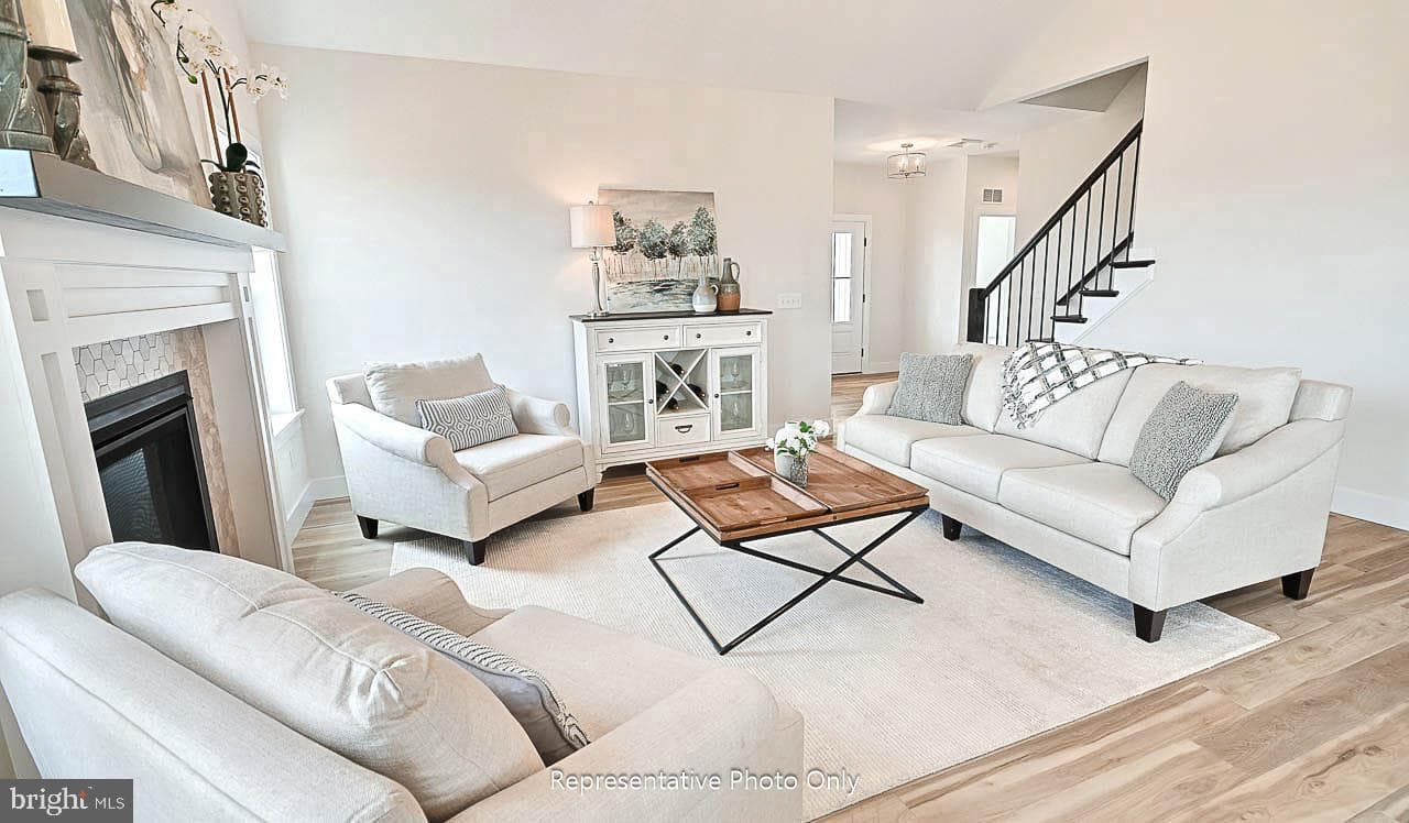 401 Stickley Drive photo 3