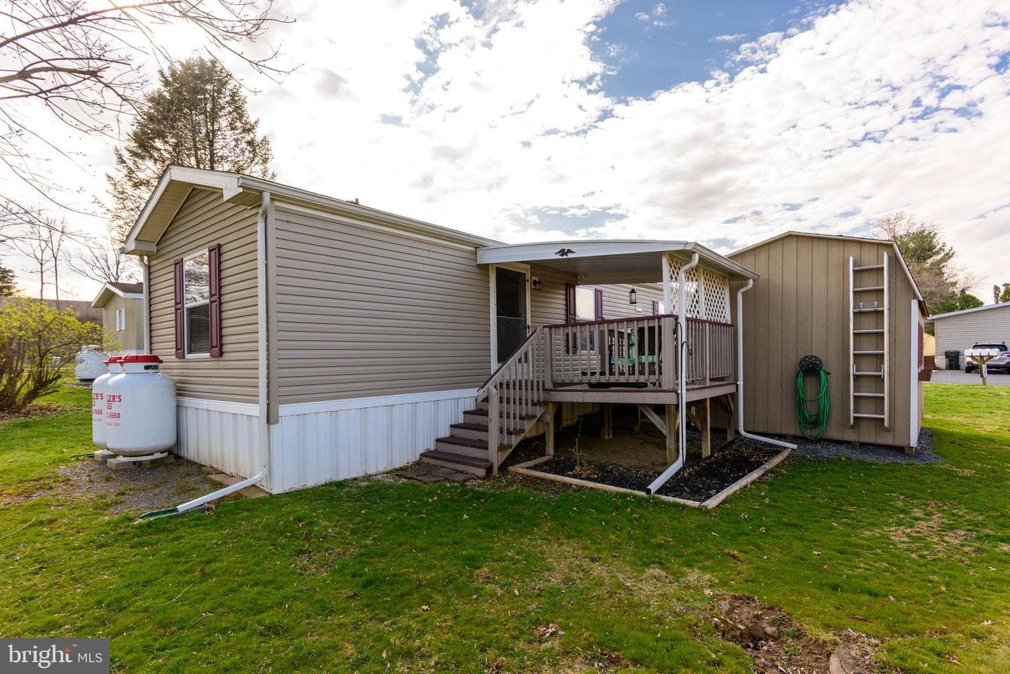 304 Raven Court photo 9