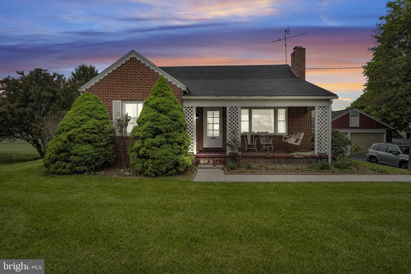 2740 Enola Road photo 2