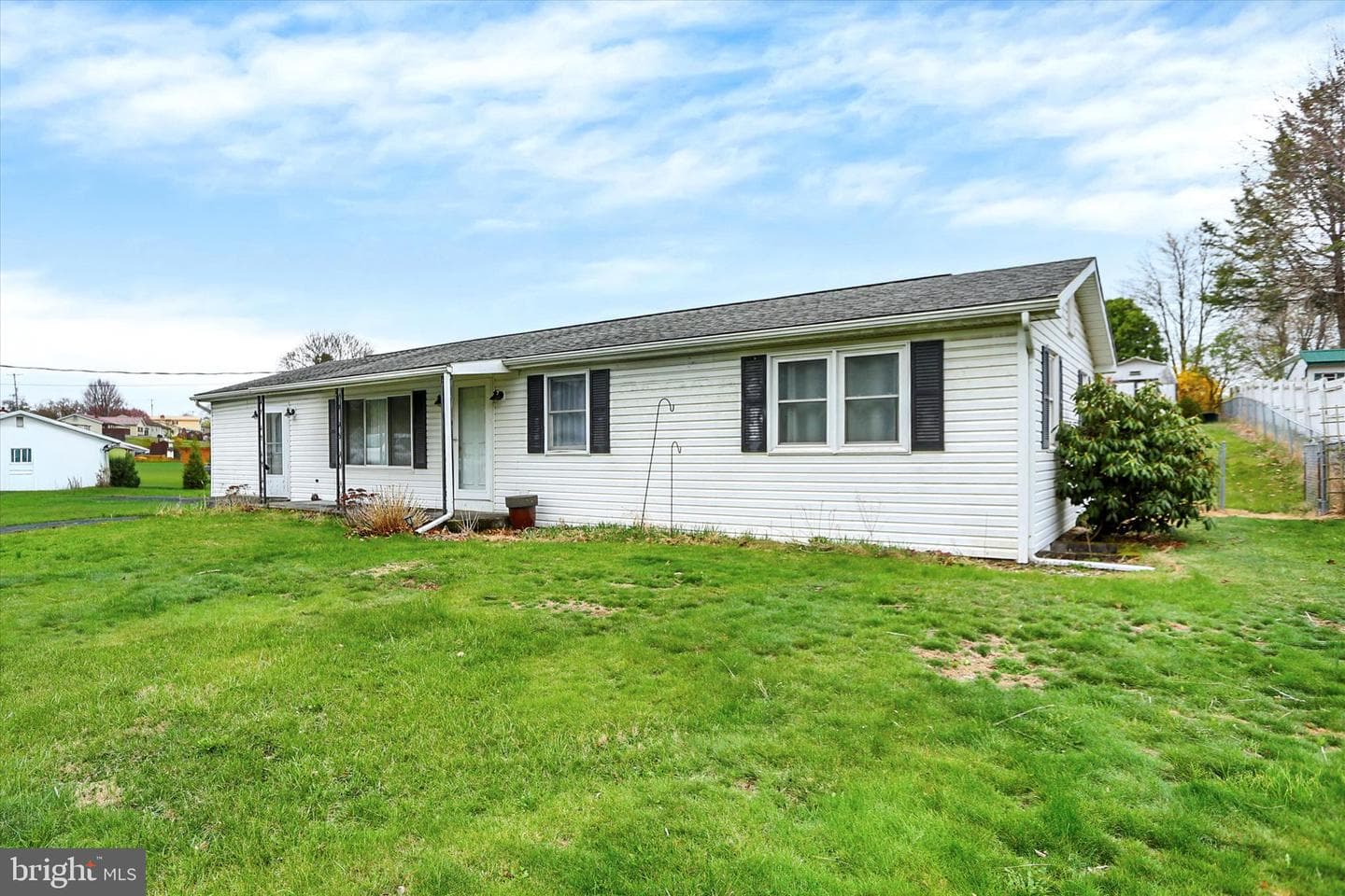 143 Kline Road photo 2