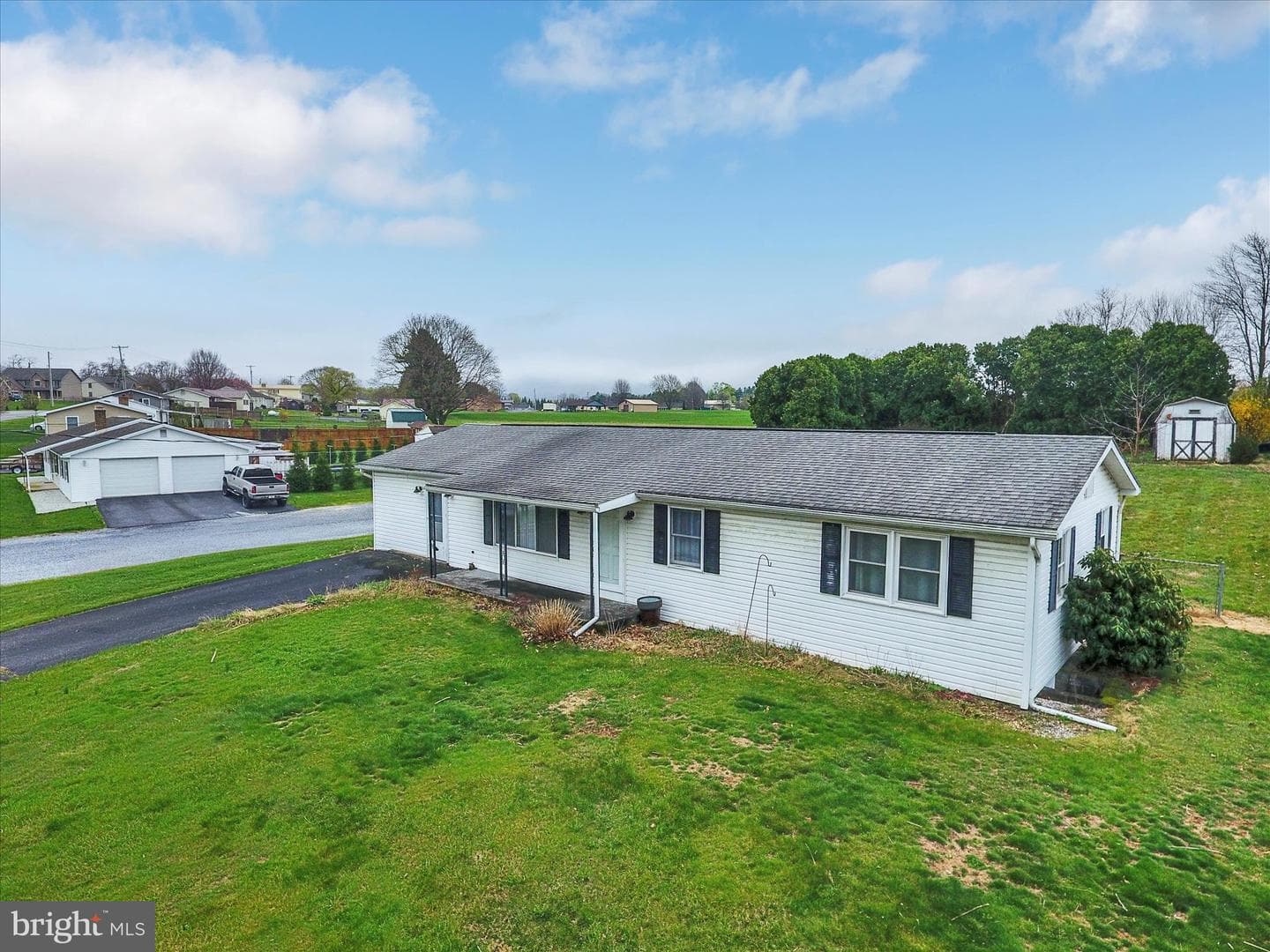 143 Kline Road photo 31