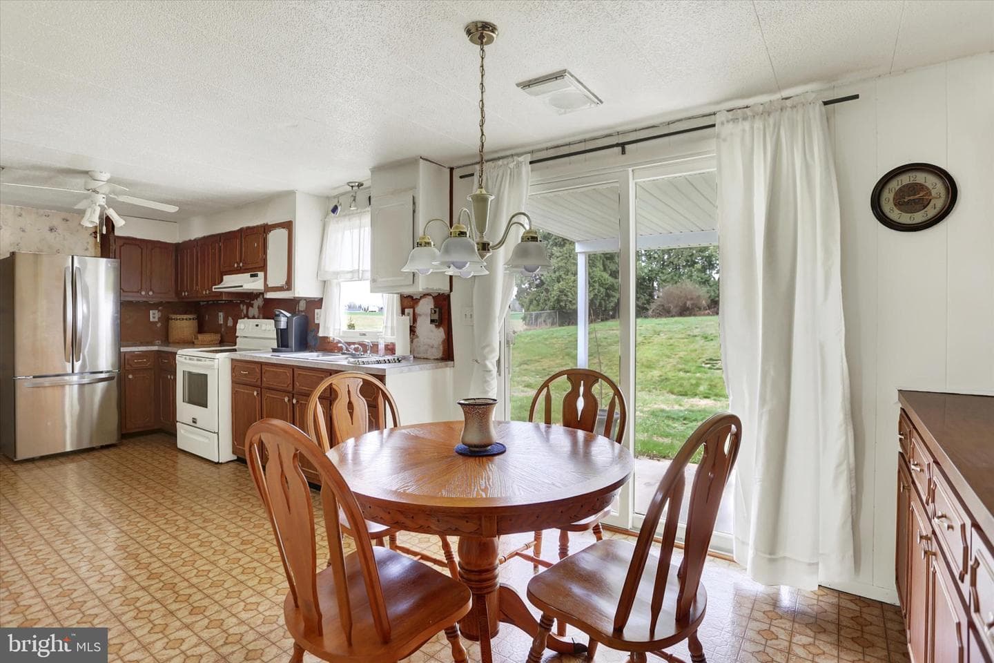 143 Kline Road photo 7