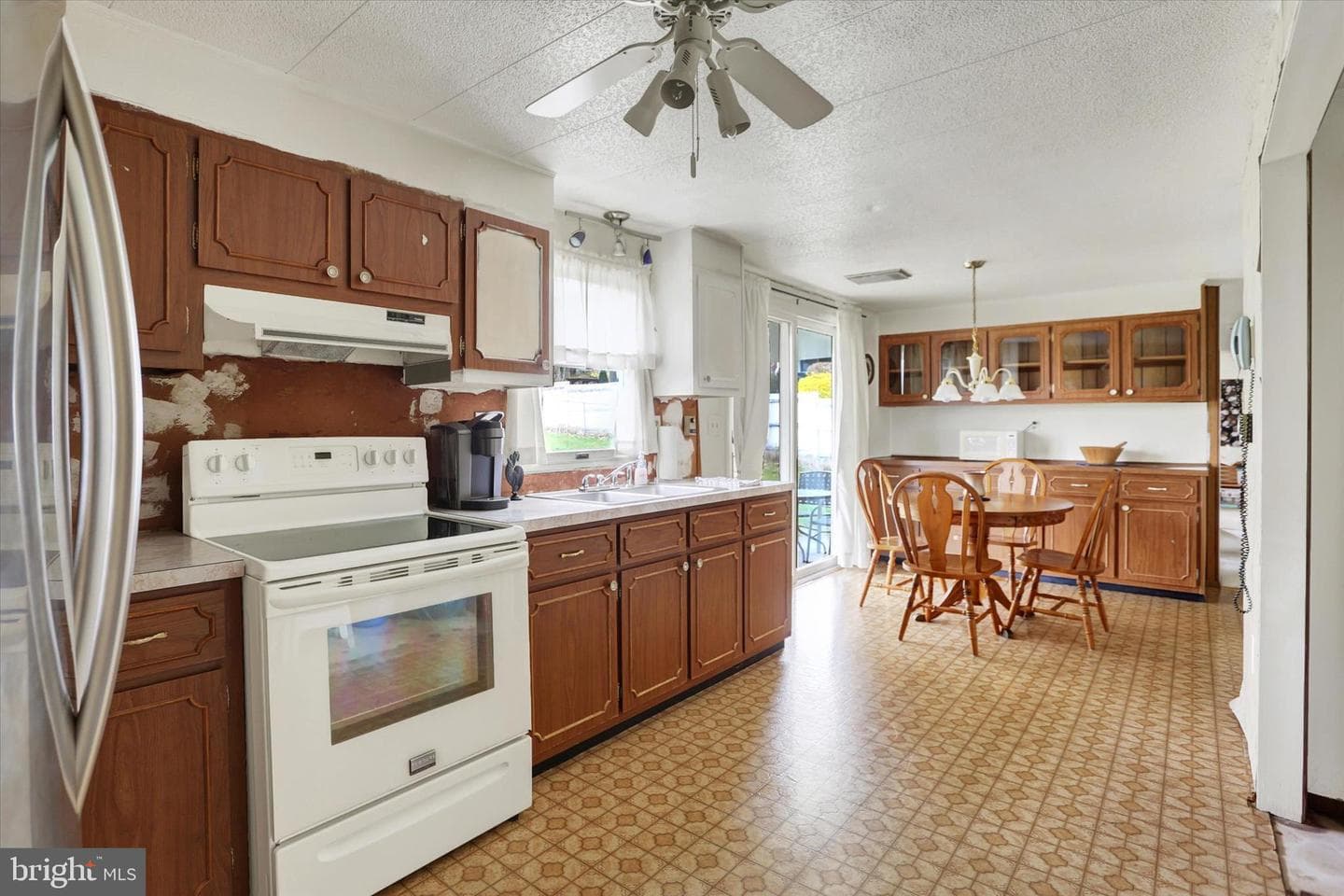 143 Kline Road photo 8
