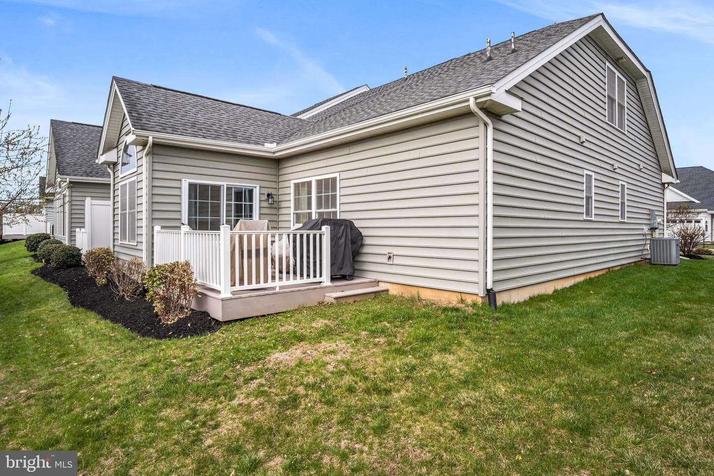 307 Valor Drive photo 35