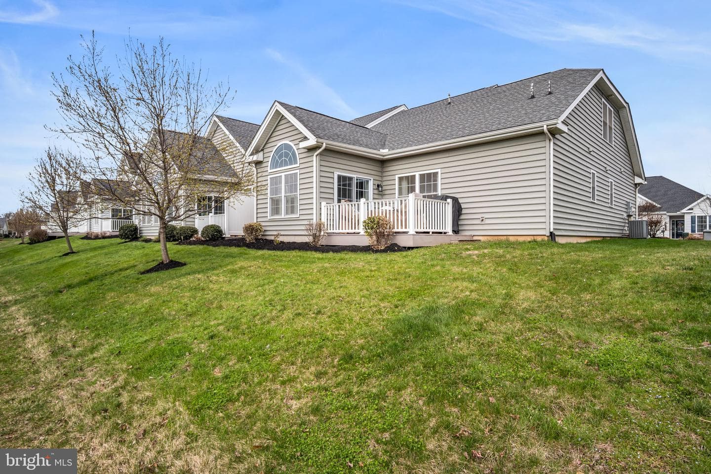 307 Valor Drive photo 38