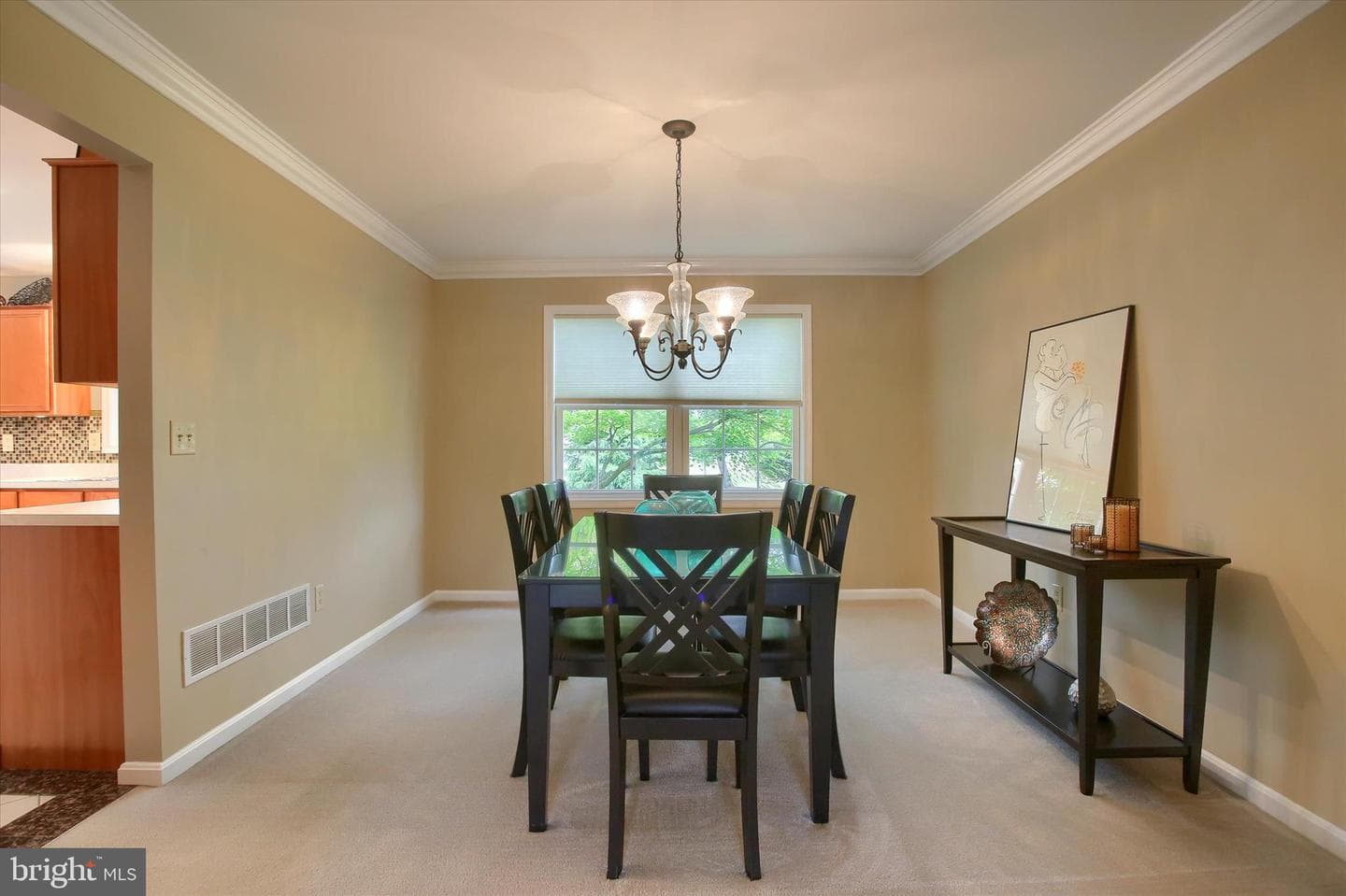 5425 Barbara Drive photo 11