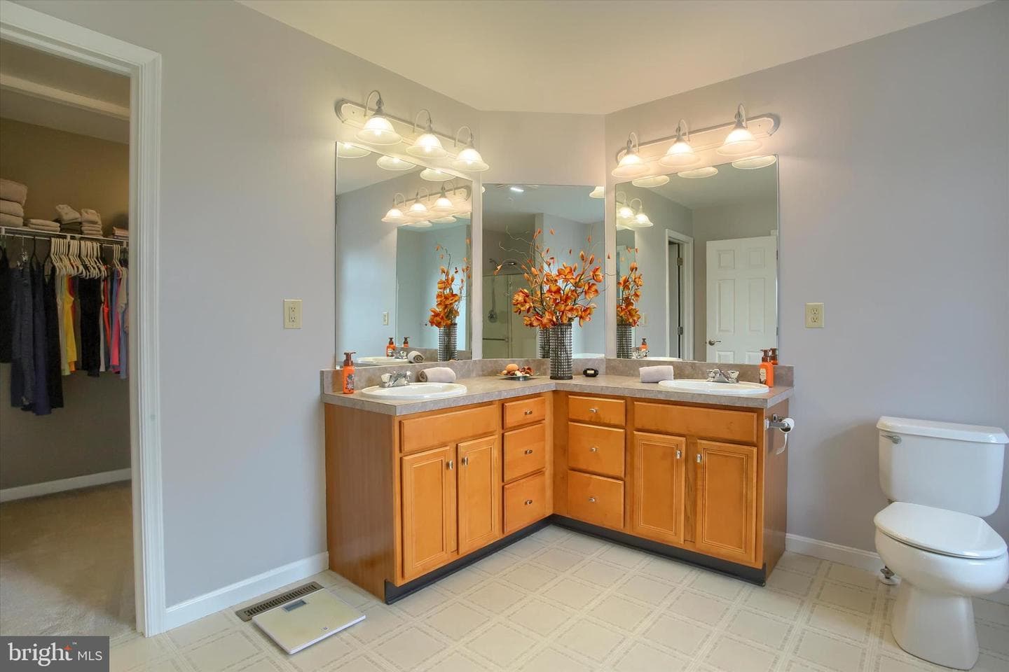 5425 Barbara Drive photo 28