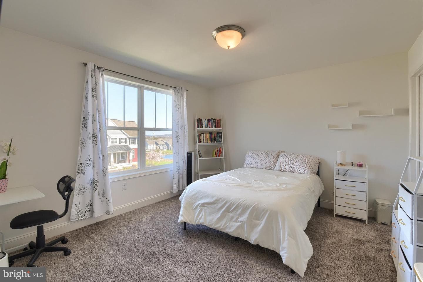 1541 Zestar Drive photo 20