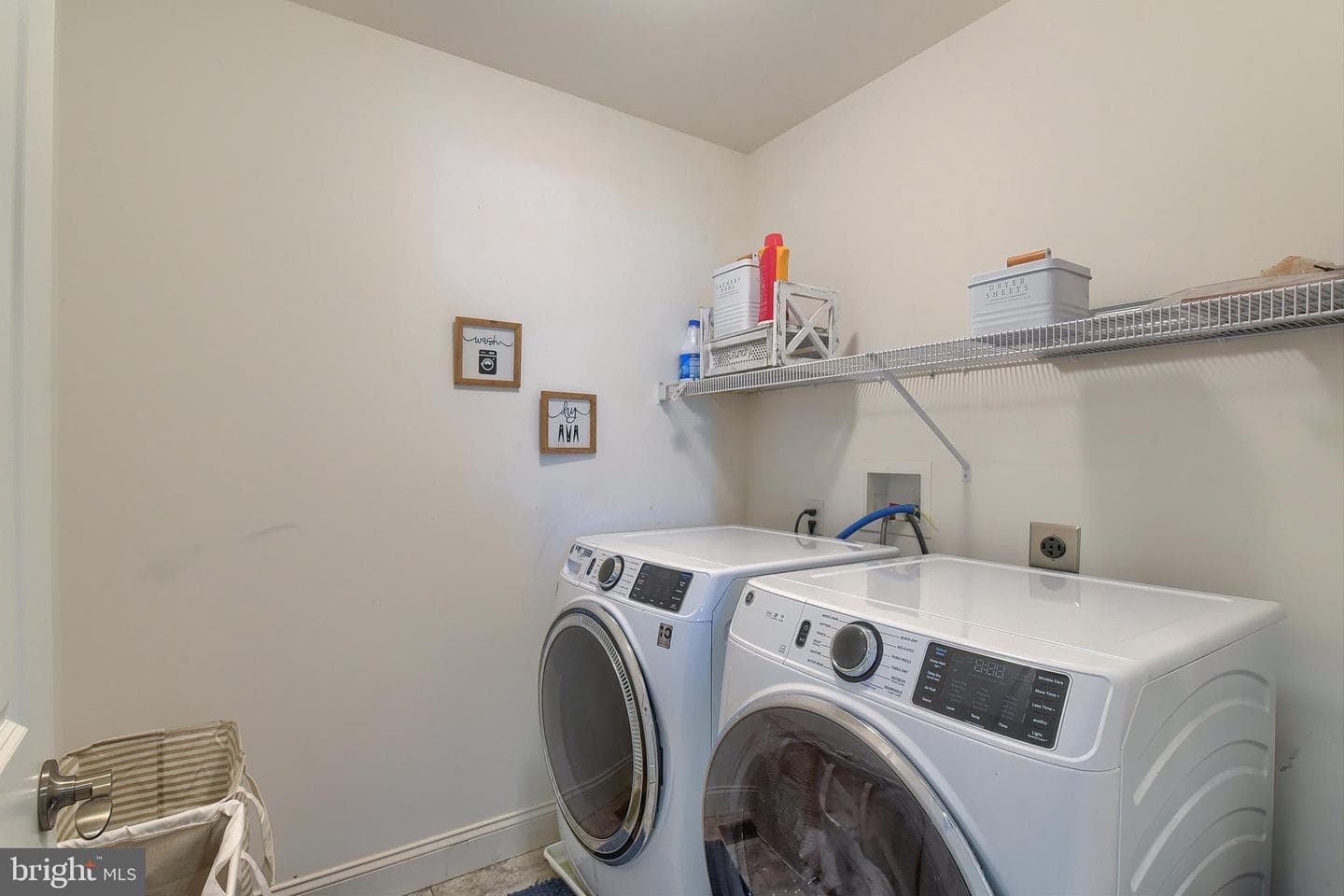 1541 Zestar Drive photo 35