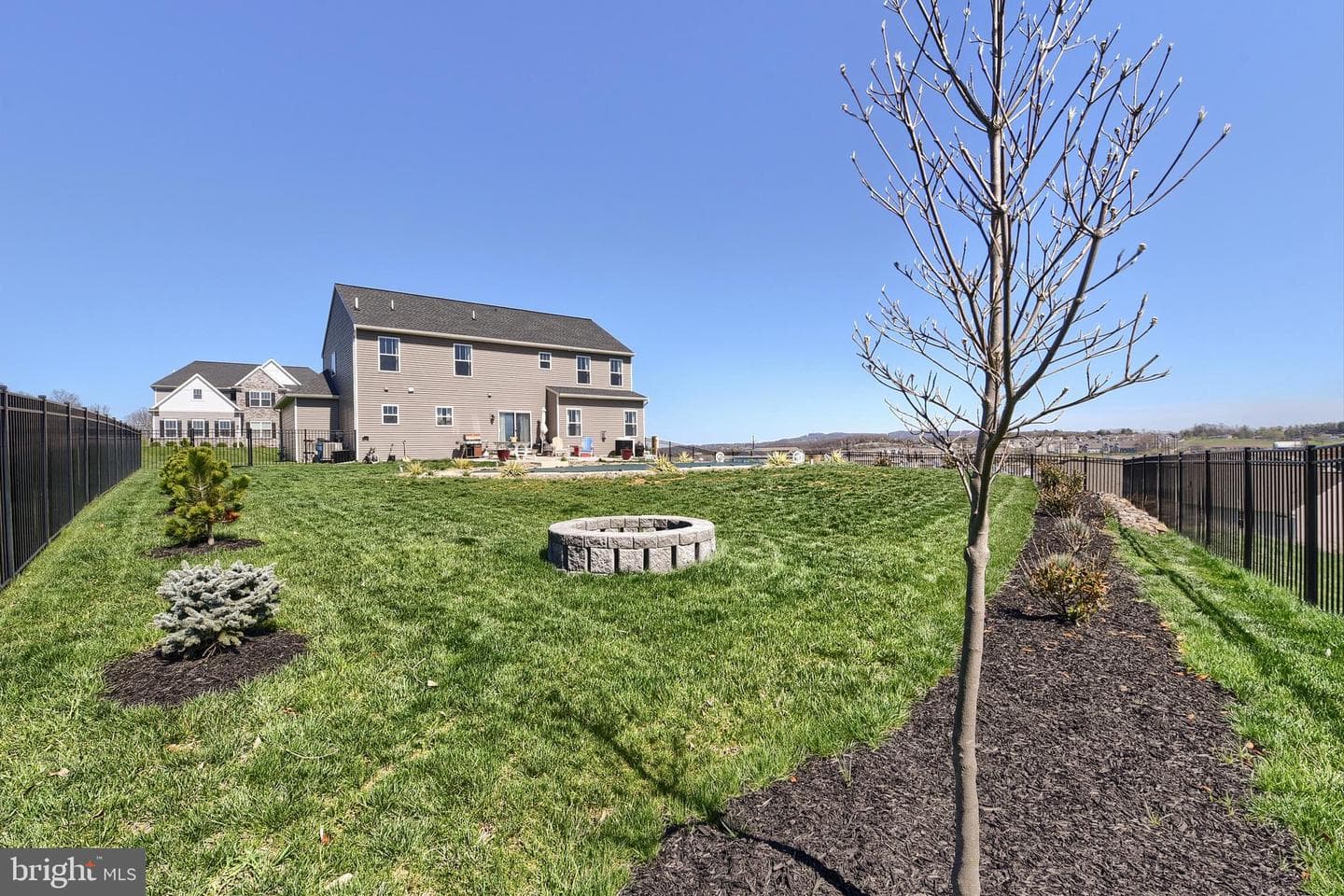 1541 Zestar Drive photo 40