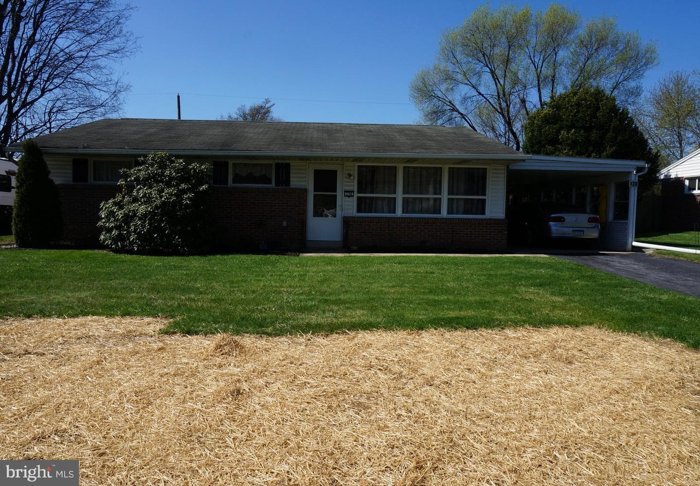 130 Wesley Drive photo 1