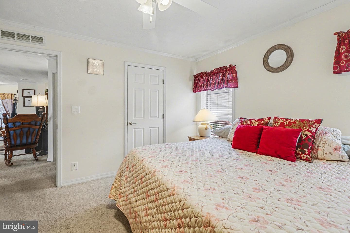 121 Oriole Drive photo 17