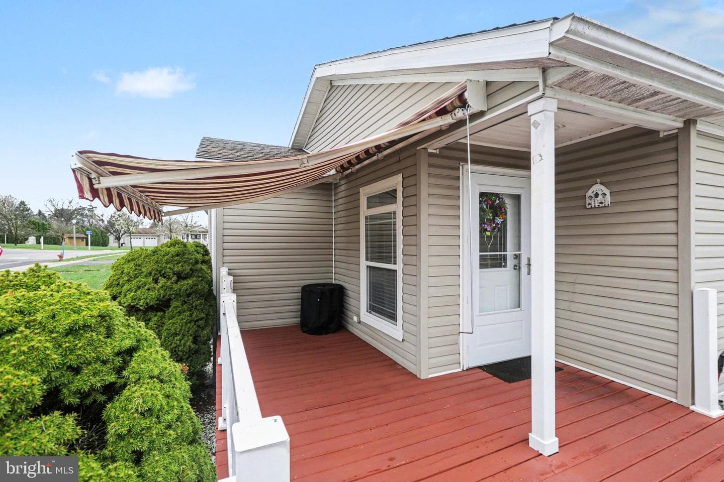 121 Oriole Drive photo 3