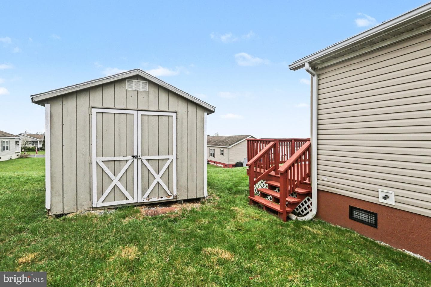 121 Oriole Drive photo 34