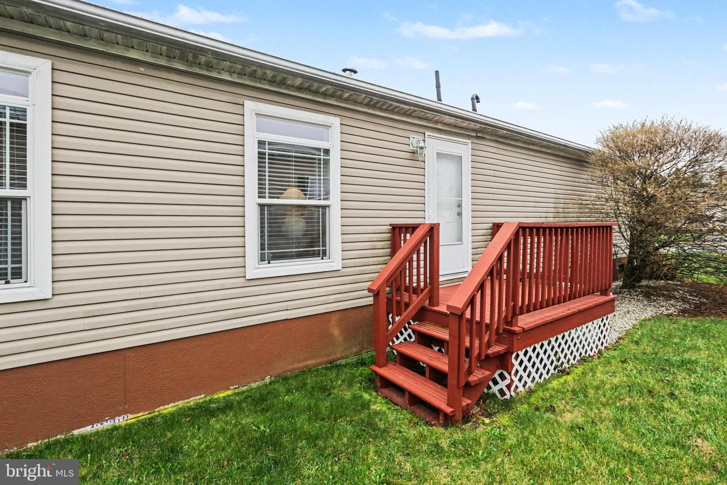 121 Oriole Drive photo 36