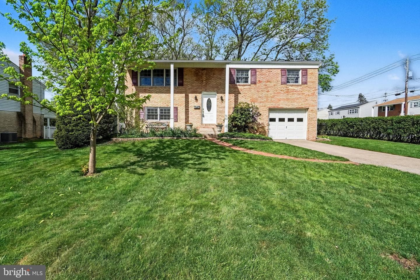 300 Thomas Drive