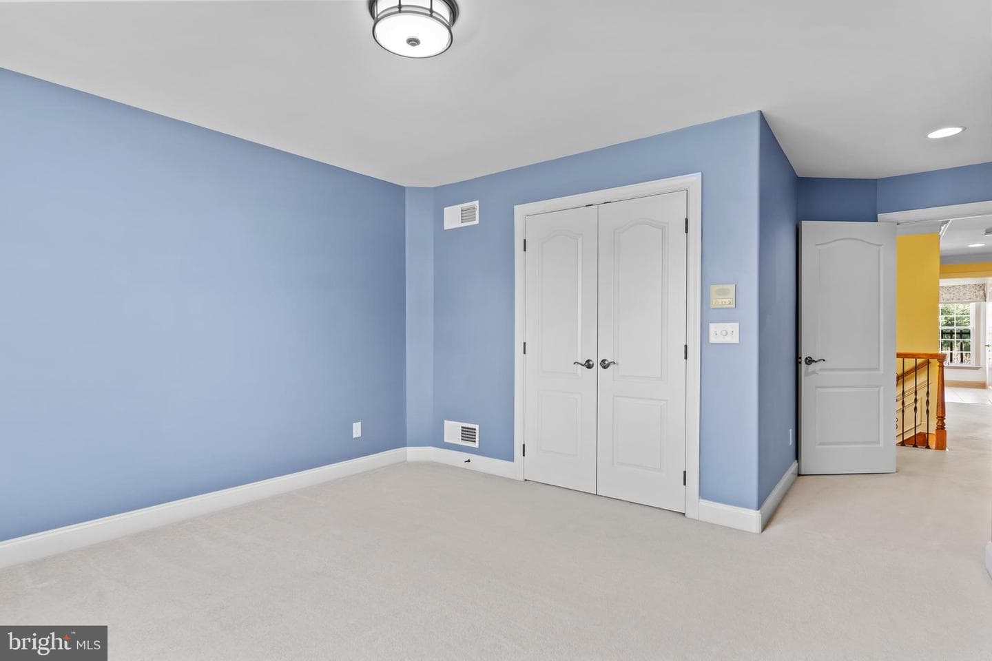 2301 Claridge Court photo 56