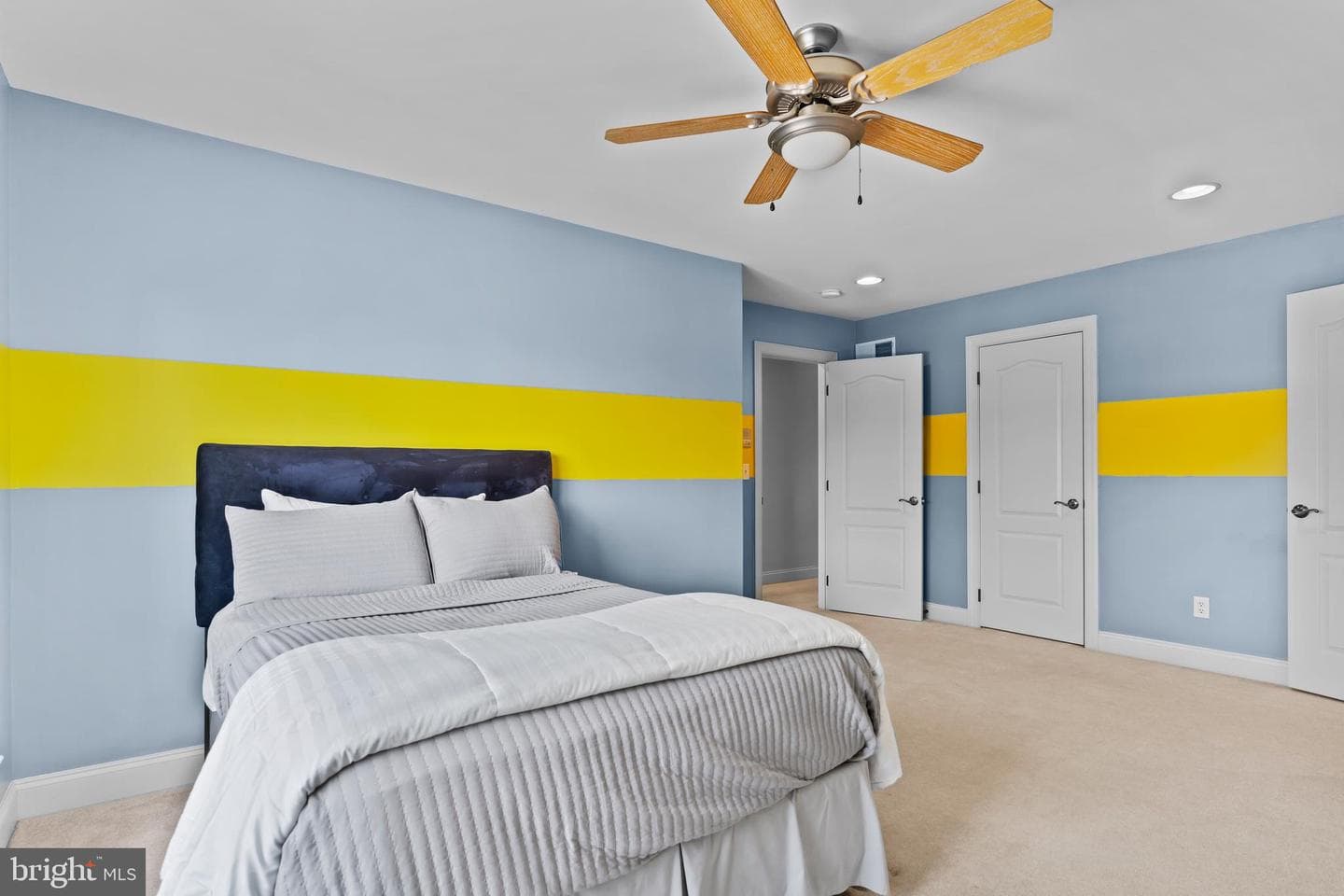 2301 Claridge Court photo 58