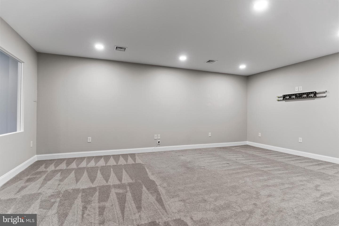 2301 Claridge Court photo 79