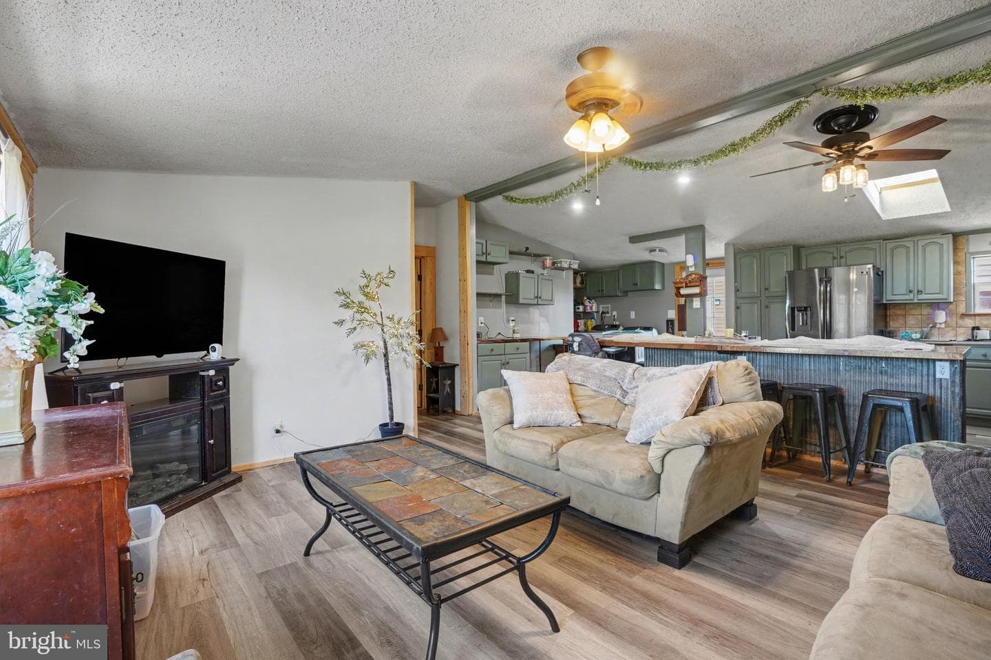 565 Mount Rock Road photo 3