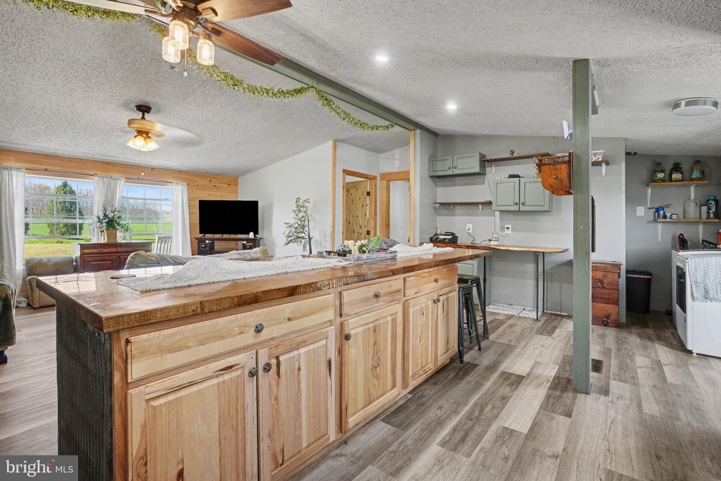 565 Mount Rock Road photo 6