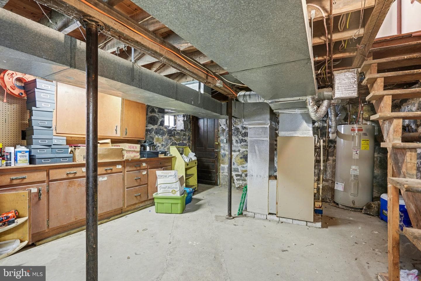 429 W South Street photo 17